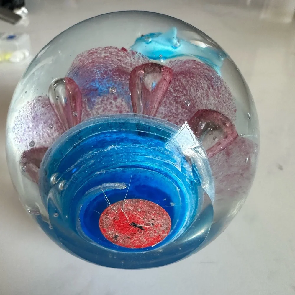 Aquarium art glass paperweight under the sea